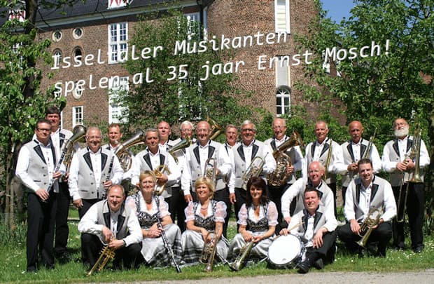 Isseltaler Musikanten boeken bij OktoberfeestArtiesten.nl Persfoto van de Isseltaler Musikanten kapel bij OktoberfeestArtiesten.nl