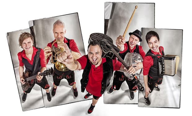 Allgau Power boeken bij OktoberfeestArtiesten.nl Persfoto van Allgäu Power Oktoberfest band bij OktoberfeestArtiesten.nl
