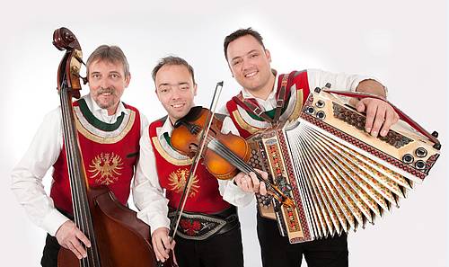 Ursprung Buam volkstümlich trio bij OktoberfeestArtiesten