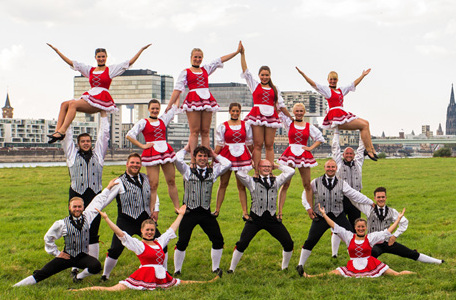 foto van Kammerkätchen und Kammerdiener, duitse dansgroep bij Oktoberfeestartiesten.nl