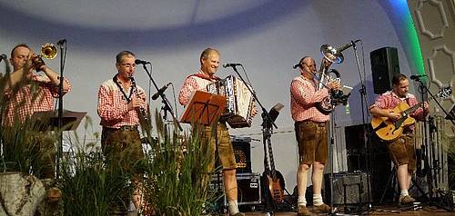 Foto van Die Original Alpengeier kapel bij OktoberfeestArtiesten.nl