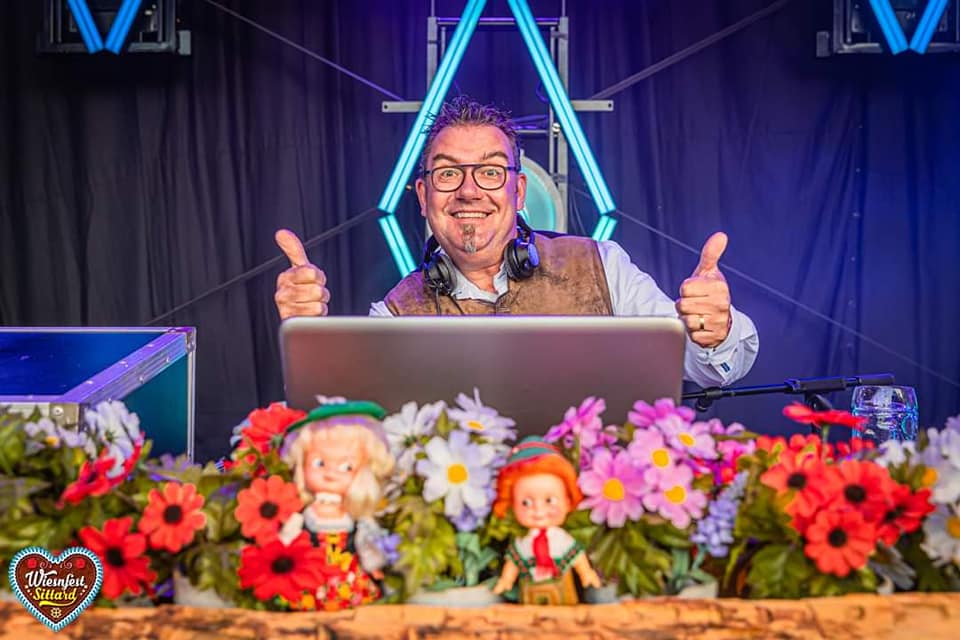 Persfoto DJ Toller Theo