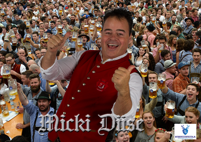 Foto van duitse zanger Micki Duse, schlagerartiest bij Oktoberfeestartiesten.nl